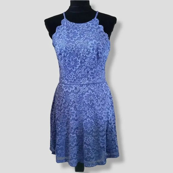 BCX Juniors Blue Scallop Halter A-Line Lace Dress Size 11 Party Cocktail Formal - Picture 2 of 10